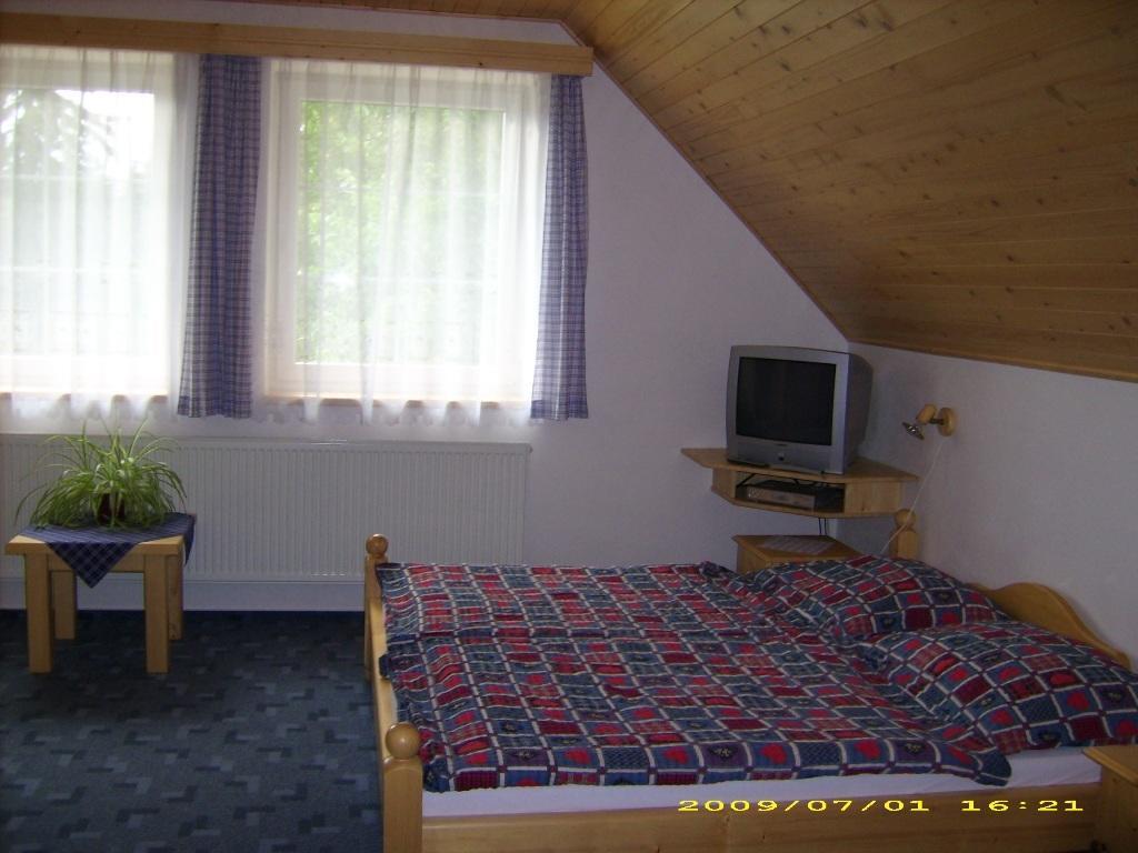 Pension Holubec Benecko Szoba fotó